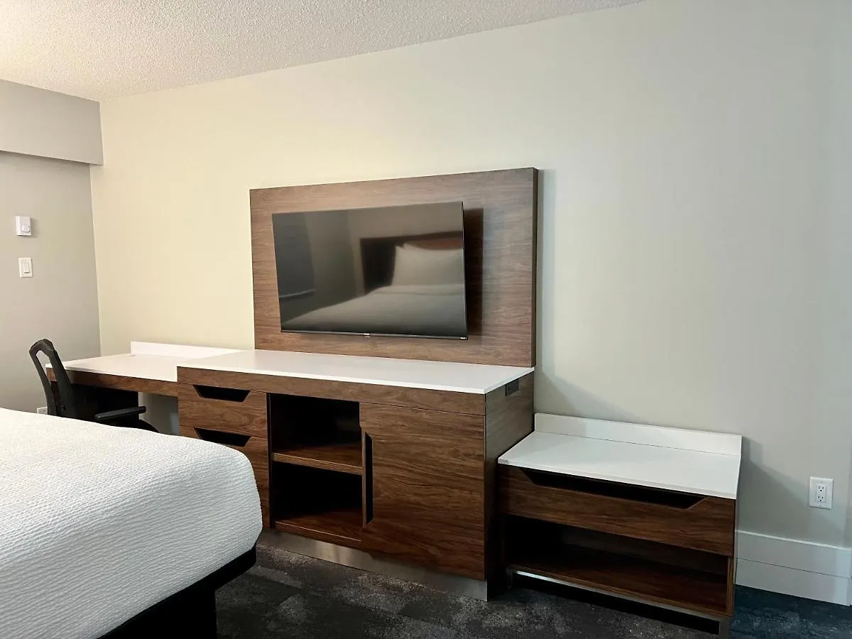 The Vic, Ascend Hotel Collection Виктория