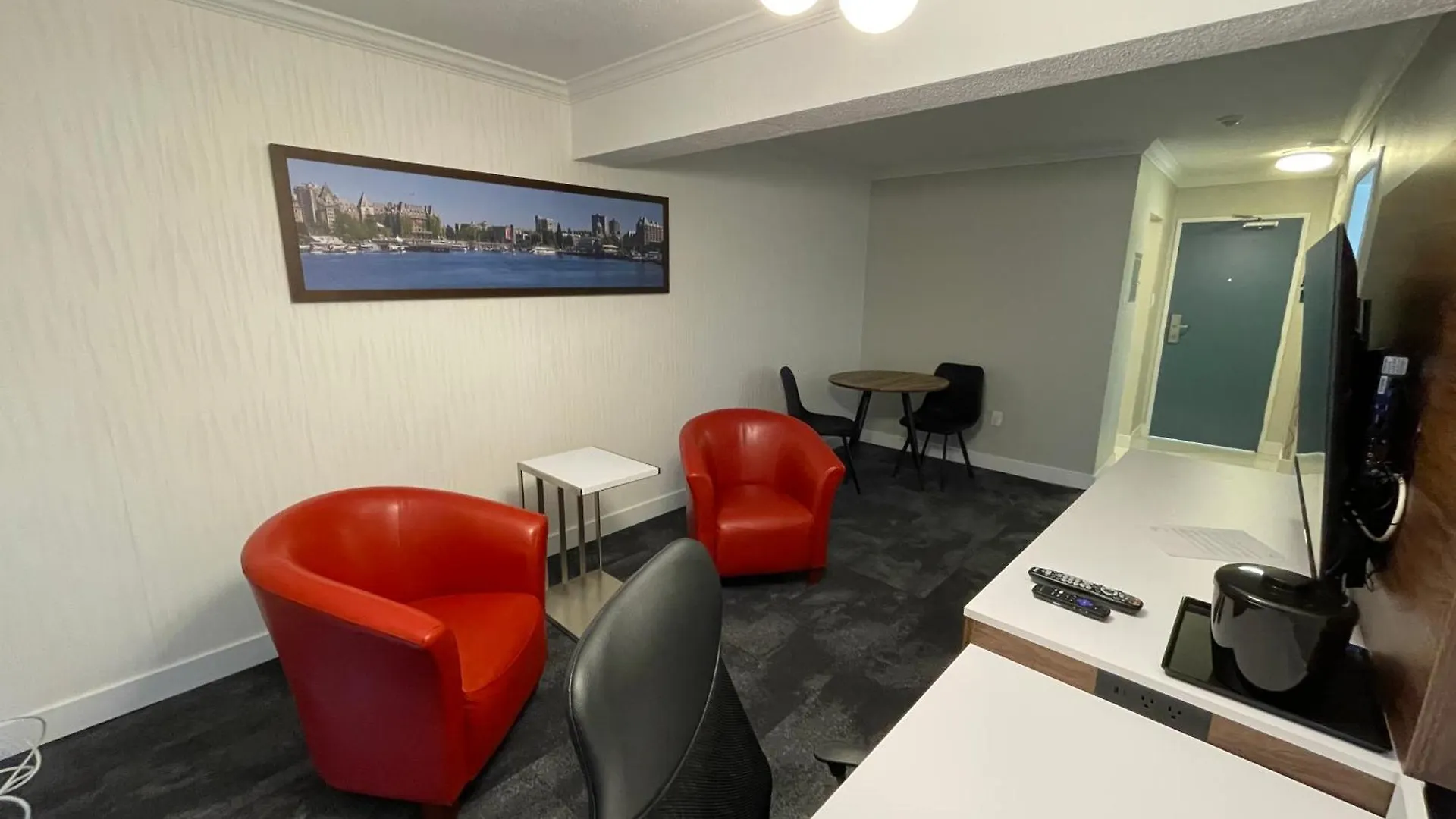 The Vic, Ascend Hotel Collection Виктория